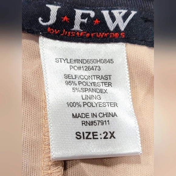 2X Animal Print Short Sleeve String Tie Midi Dress - Picture 7 of 7